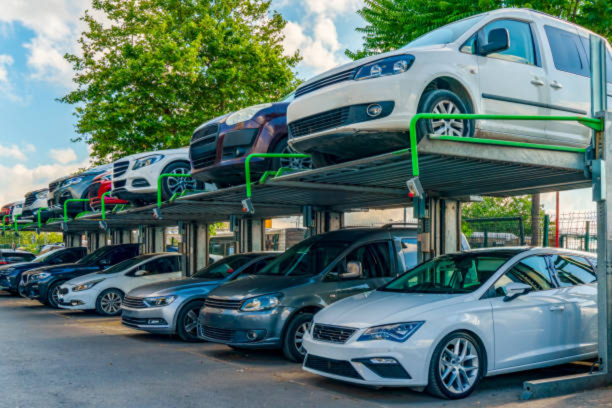 Luxury valet parking